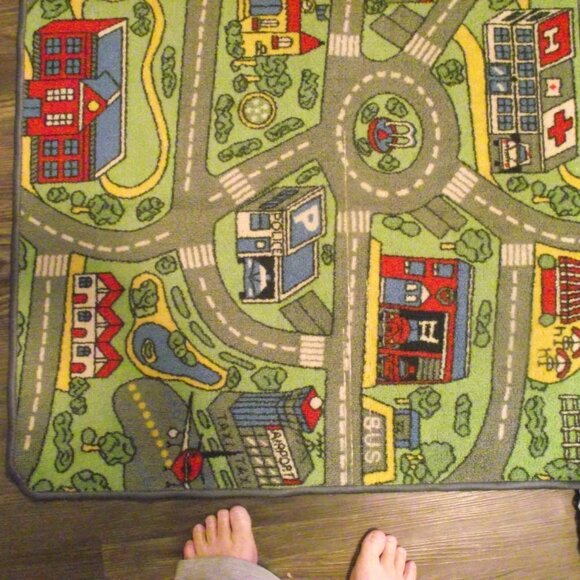 BOYS ROOM TOWN & ROADS AREA RUG - Picture 5 of 7